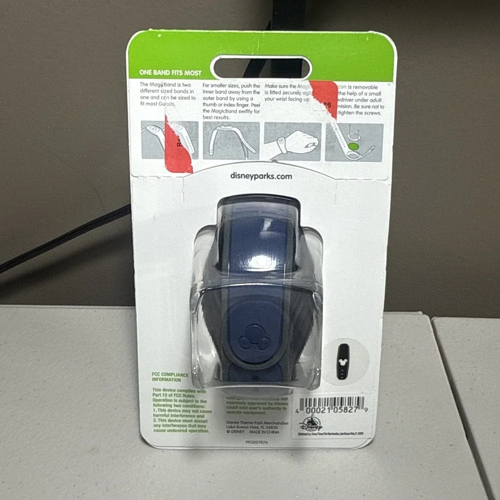 NEW Disney Parks Solid Navy Blue MagicBand 2 Link It Later Magic Band NIB